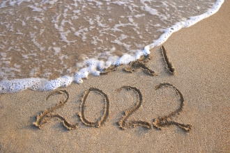 Welle spült Sandskizze 2021 weg und 2022 bleibt stehen